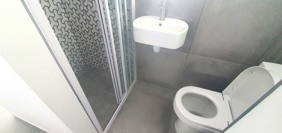 4 Bedroom Property for Sale in Shelley Point Western Cape